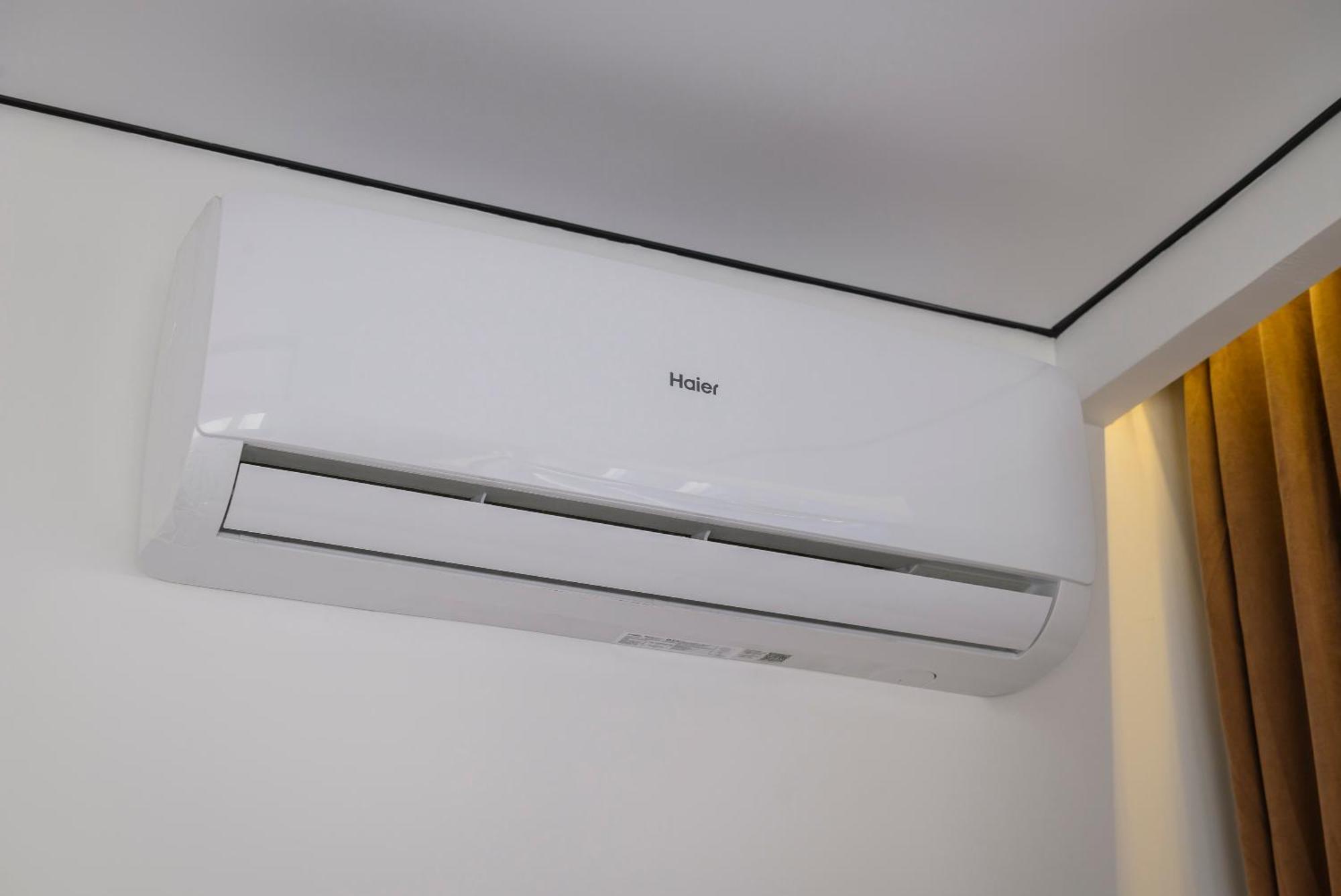 Five Business-Class Rooms In R-House Near Mega Center Almaty Esterno foto