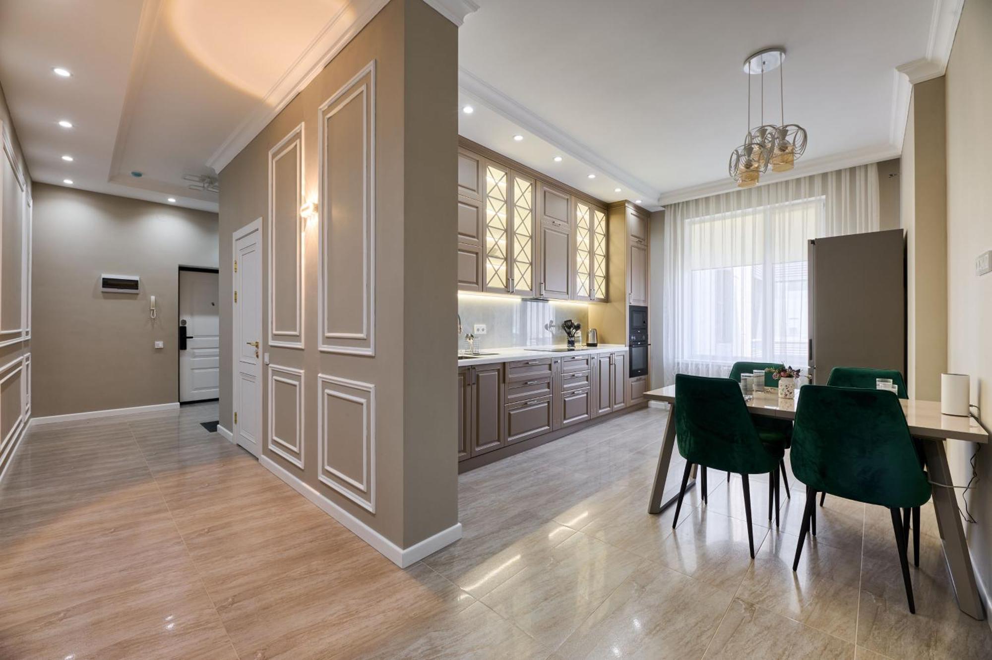 Five Business-Class Rooms In R-House Near Mega Center Almaty Esterno foto