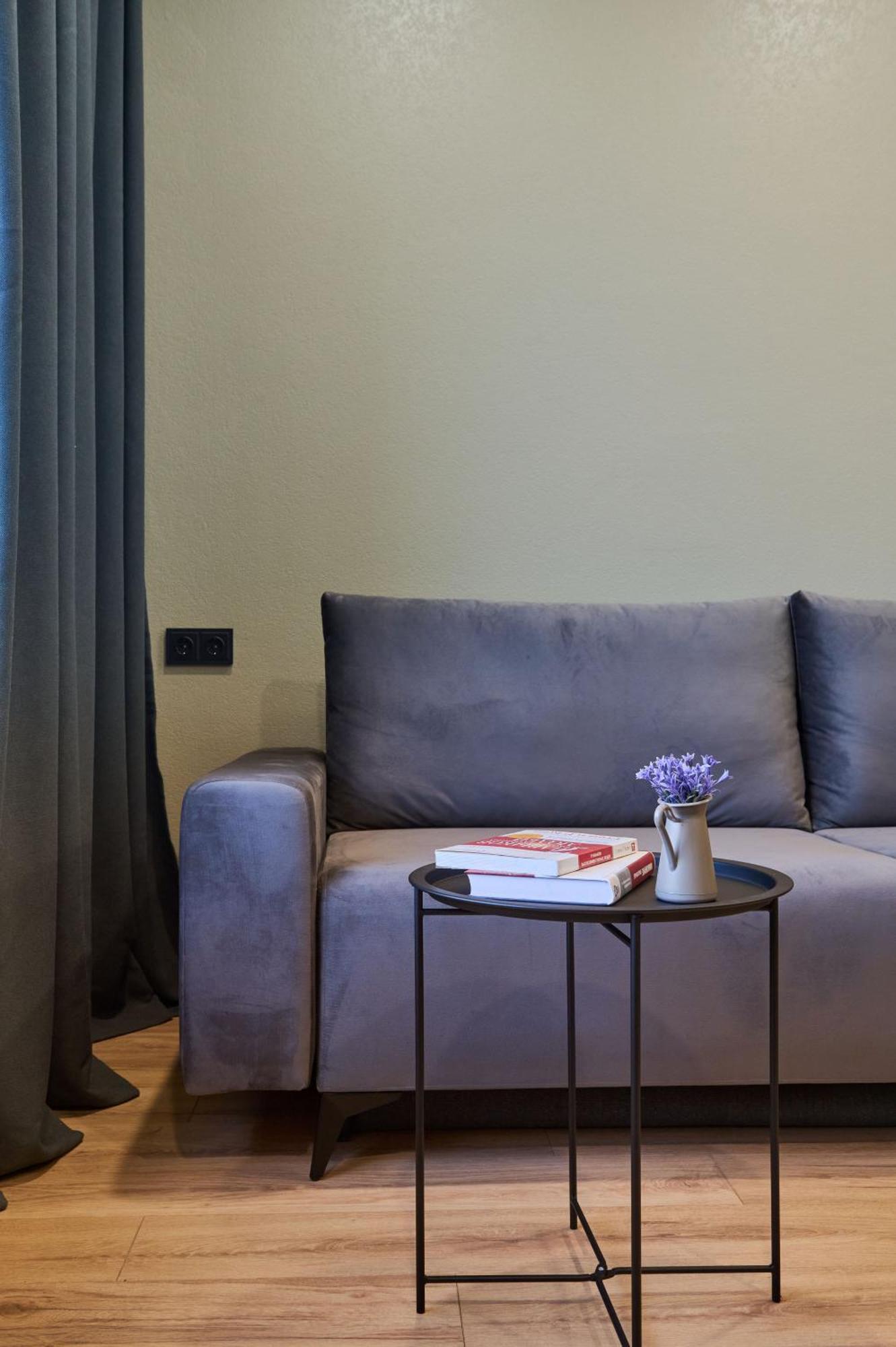 Five Business-Class Rooms In R-House Near Mega Center Almaty Esterno foto